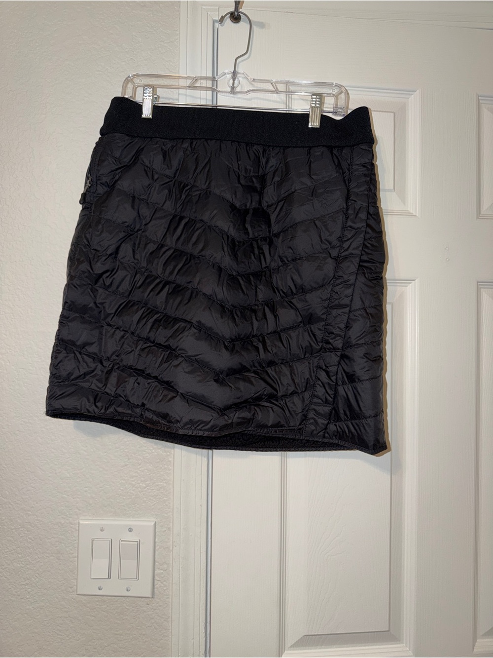 Aventure Black Quilted Puffy Skirt - Women